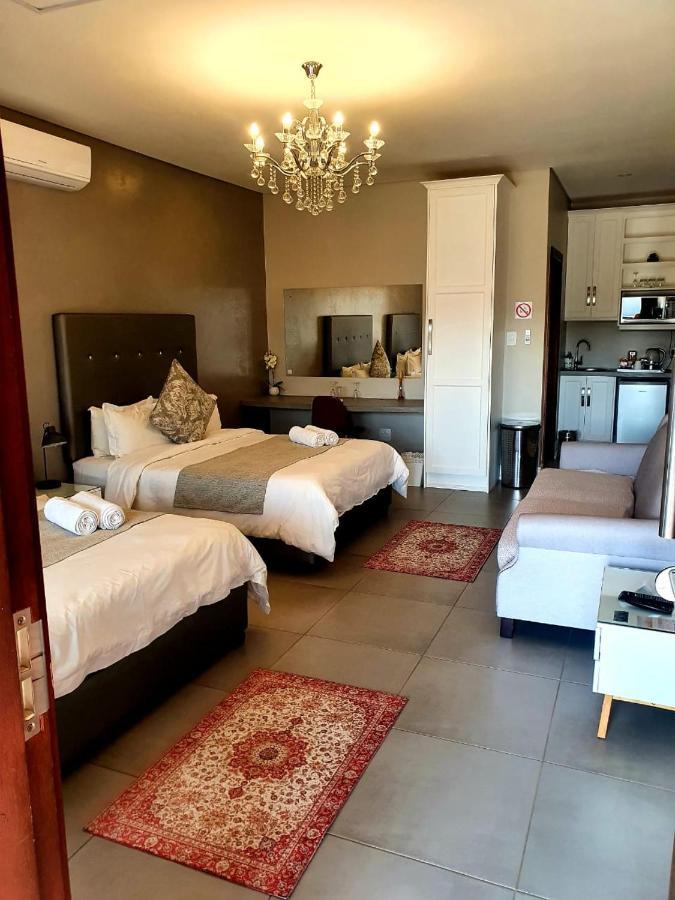 Suikerbossie Guesthouse Bloemfontein Zewnętrze zdjęcie