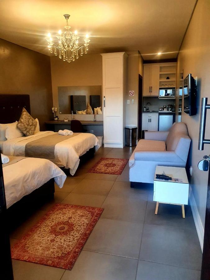 Suikerbossie Guesthouse Bloemfontein Zewnętrze zdjęcie